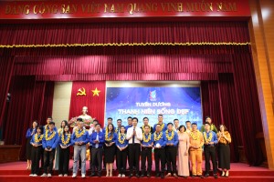 Hội nghị Tuyên dương, tôn vinh 24 thanh niên tiêu biểu, sống đẹp chào mừng Đại hội Đại biểu Hội LHTN Việt Nam thành phố Hạ Long nhiệm kỳ 2020 – 2024.