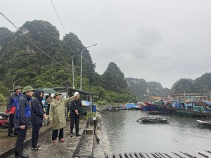 Lãnh đạo thành phố kiểm tra công tác sẵn sàng ứng phó với bão số 2
