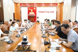 Tiểu ban văn kiện Đại hội tổ chức đánh giá sơ bộ tiến độ xây dựng báo cáo chính trị Đại hội Đảng bộ thành phố lần thứ XXVI