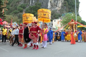 TP Hạ Long: Chú trọng phát triển kinh tế di sản