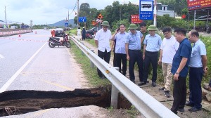 Xử lý hố sụt lún trên quốc lộ 18A