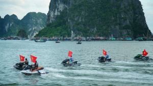  Tập rượt Mô tô nước “Vượt sóng Hạ Long năm 2024”