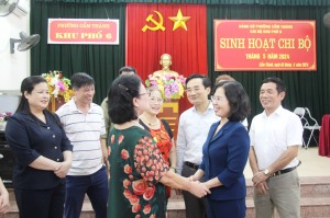 Để sinh hoạt chi bộ không còn là hình thức