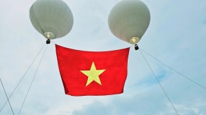 Trải nghiệm bay khinh khí cầu, ngắm Hạ Long từ trên cao