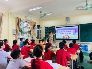 Xem xét hỗ trợ 100% học phí cho học sinh năm học 2024-2025