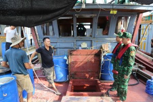 Sẵn sàng nhân lực, phương tiện, hàng dự trữ ứng phó với siêu bão Yagi