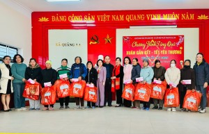 Hội LHPN thành phố tặng gần 390 suất quà dịp Tết Nguyên đán Ất Tỵ 2025