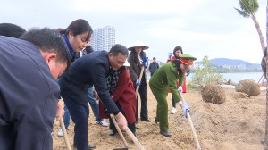 Phường Hùng Thắng: hướng ứng phát động Tết trồng cây đời đời nhớ ơn Bác Hồ 