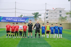 Lễ khai mạc Giải bóng đá học sinh Tiểu học & THCS thành phố Hạ Long