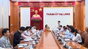 TT Thành ủy giao ban với các cơ quan chuyên trách, tham mưu giúp việc