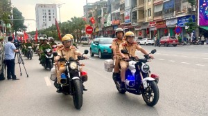 Phường Hồng Hà: Ra quân đảm bảo ANTT – ATGT dịp lễ 30/4 - 1/5