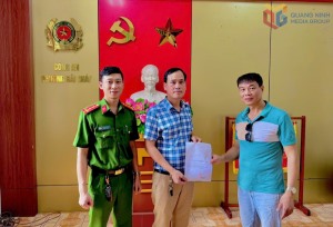 Công an phường Bãi Cháy giúp người dân nhận lại gần 500 triệu đồng chuyển khoản nhầm
