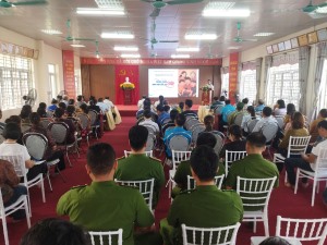 Phường Đại Yên tổ chức hội nghị “Bình dân học vụ số”