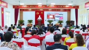 Cán bộ và nhân dân phường Hồng Gai đã tham dự trực tuyến Lễ công bố Nghị quyết của Quốc hội, Uỷ ban Thường vụ Quốc hội về việc kết thúc hoạt động đơn vị hành chính cấp huyện, sắp xếp các đơn vị hành chính cấp xã